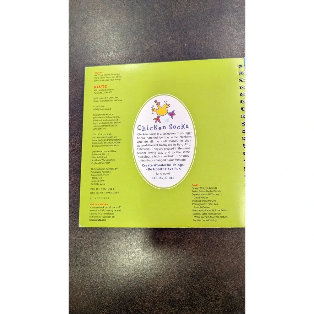 Chicken Socks: Pop Bead Critters by Klutz Editors (2005, Hardcover) No Beads‎